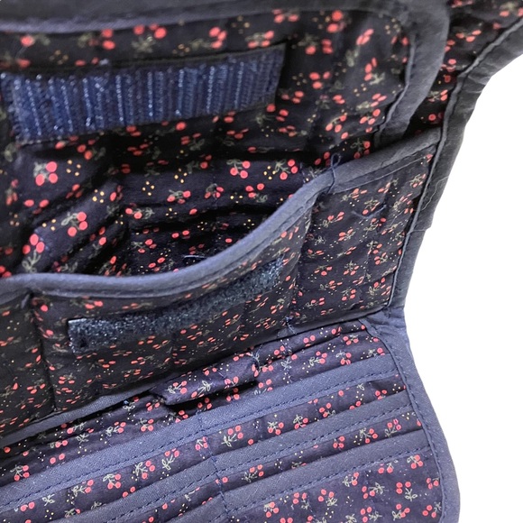 Vintage Hand Crafted Interpur Quilted Floral Wallet - Picture 5 of 14